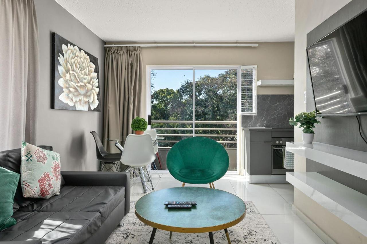 Marley On Katherine Apartments Johannesburg Dış mekan fotoğraf