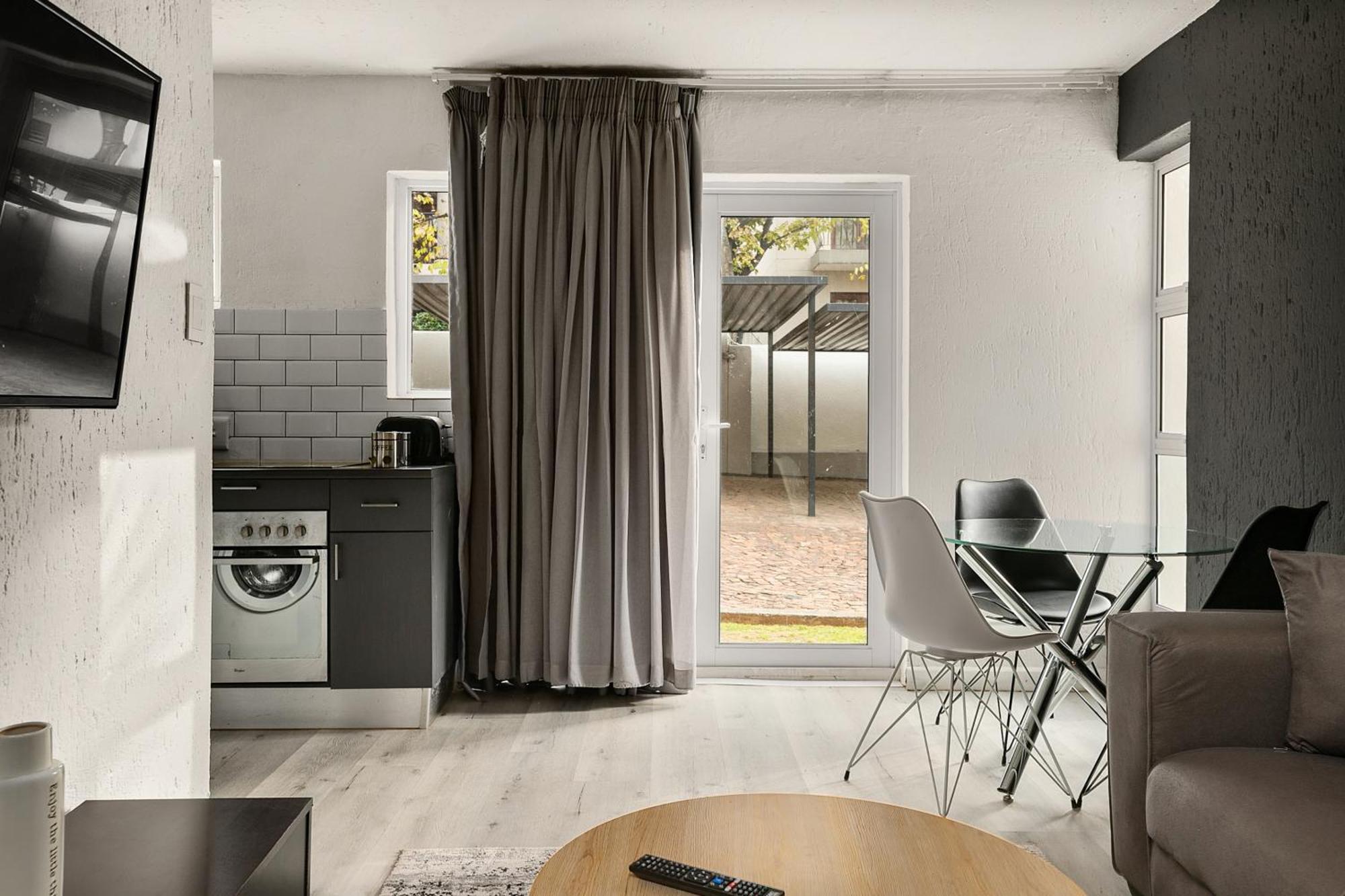 Marley On Katherine Apartments Johannesburg Dış mekan fotoğraf