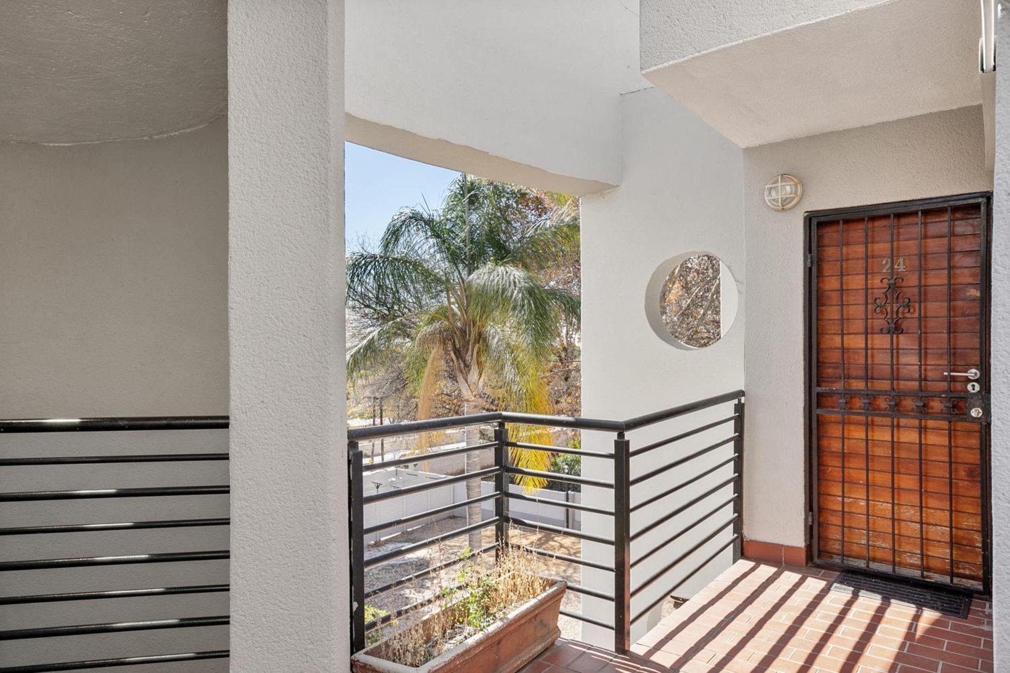 Marley On Katherine Apartments Johannesburg Dış mekan fotoğraf
