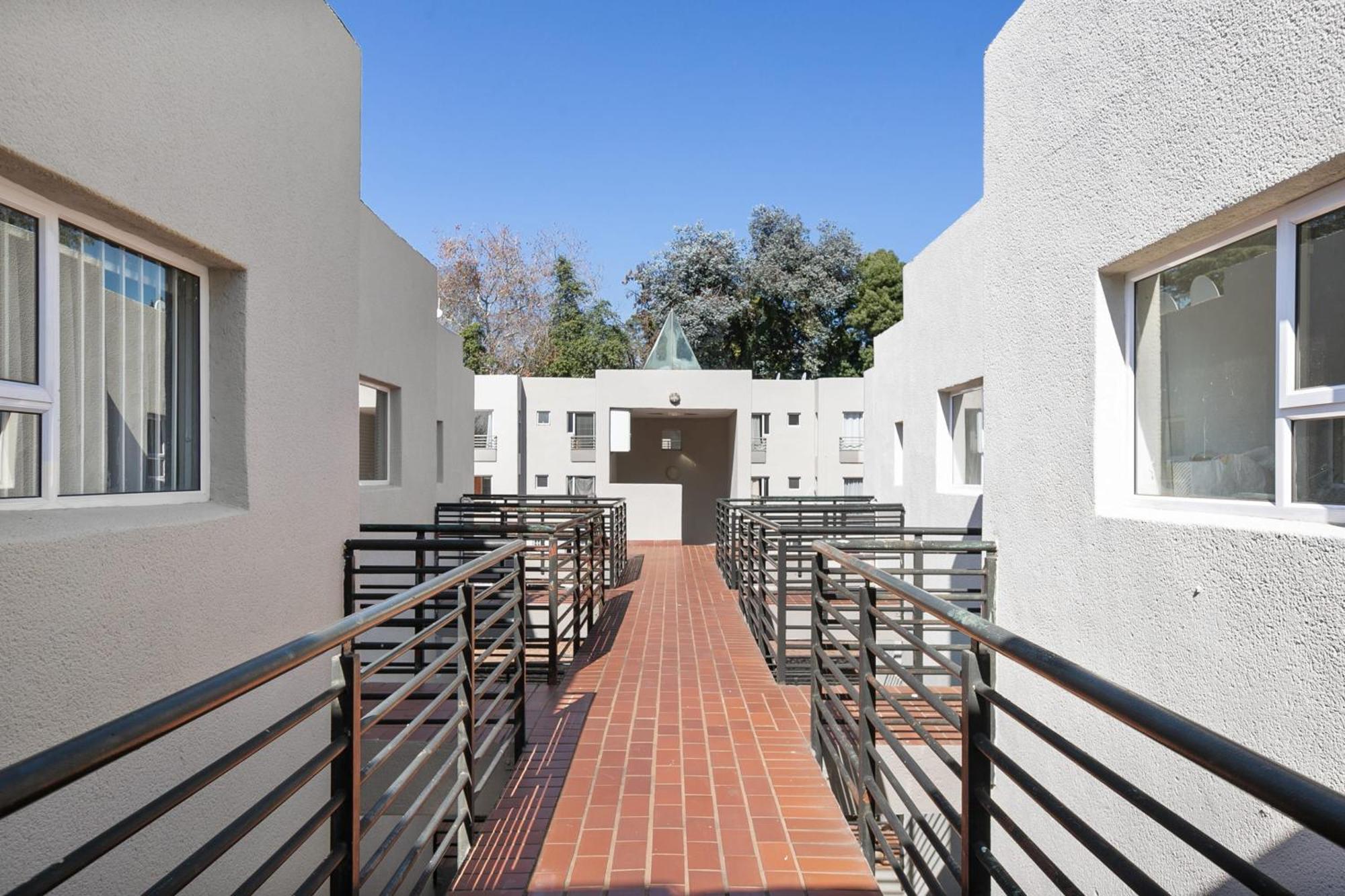 Marley On Katherine Apartments Johannesburg Dış mekan fotoğraf